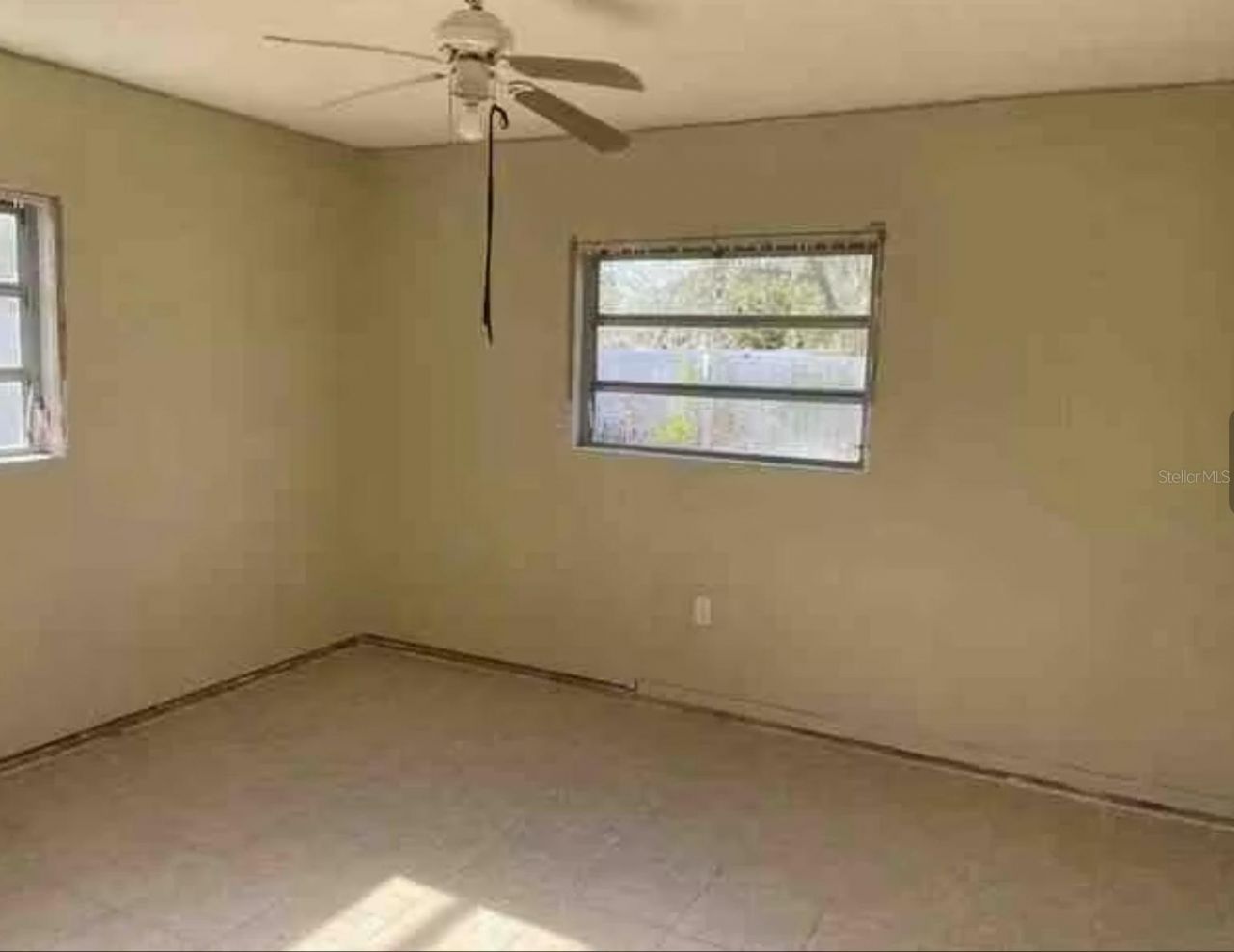 806 W Shell Point Road , Ruskin, FL 33570 Photo