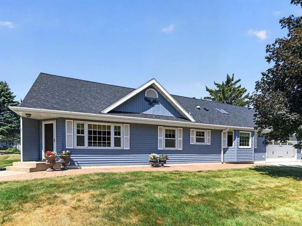 101 8th Street, Waunakee, WI 53597