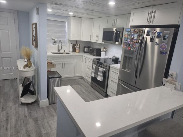 220 NW 87th Ave , Unit K219, Miami, FL 33172