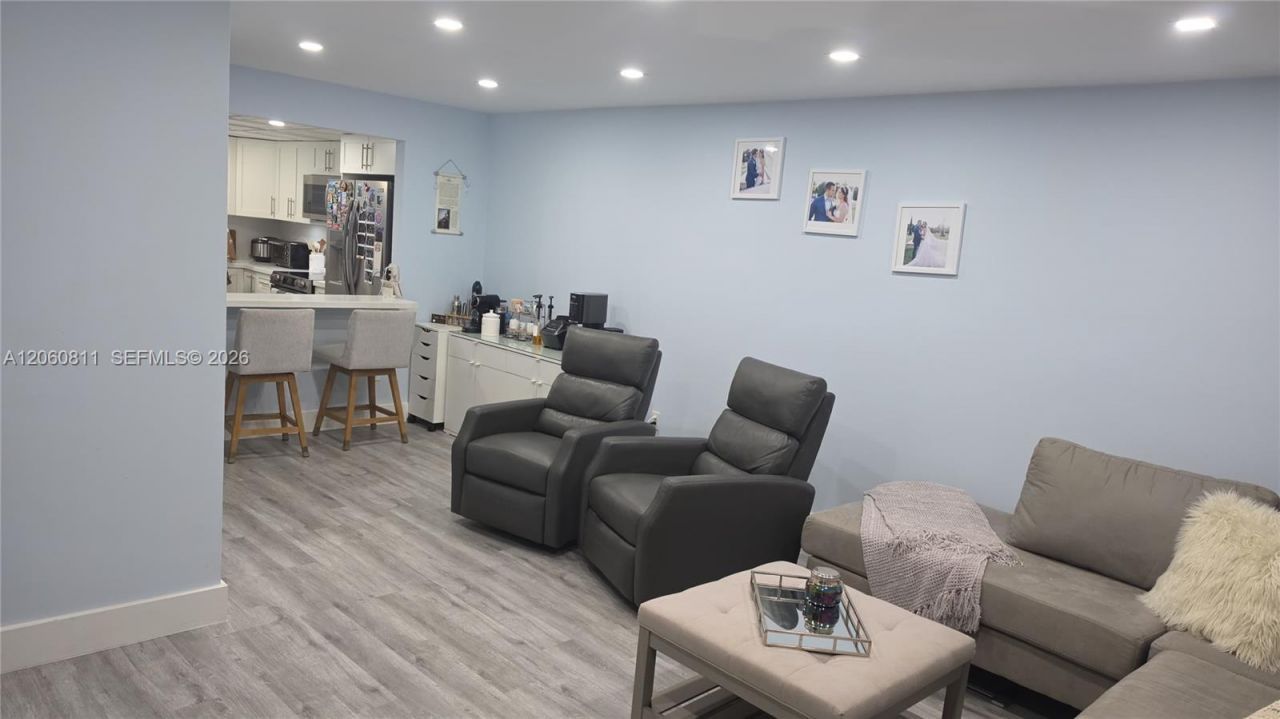 220 NW 87th Ave, Unit K219, Miami, FL 33172 Photo