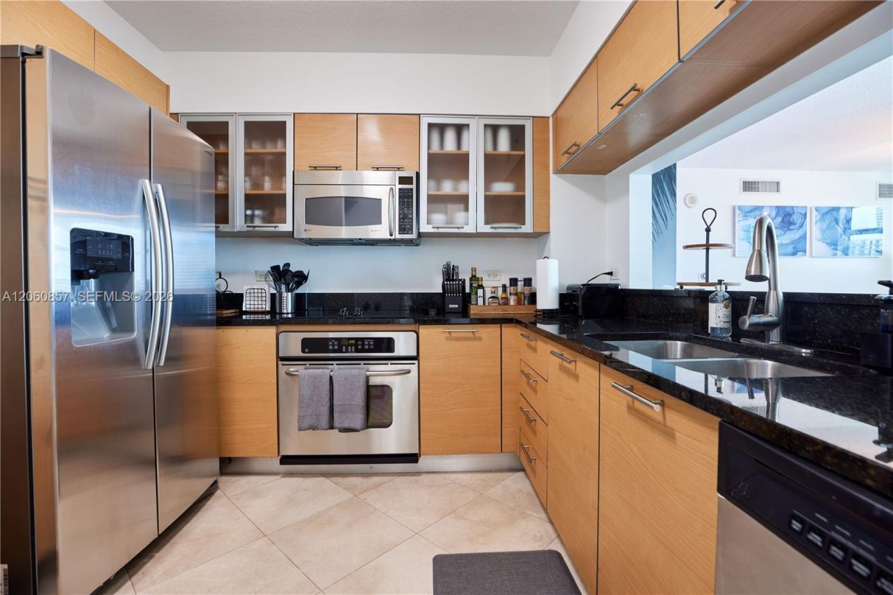 31 SE 5th St , Unit 3201, Miami, FL 33131 Photo