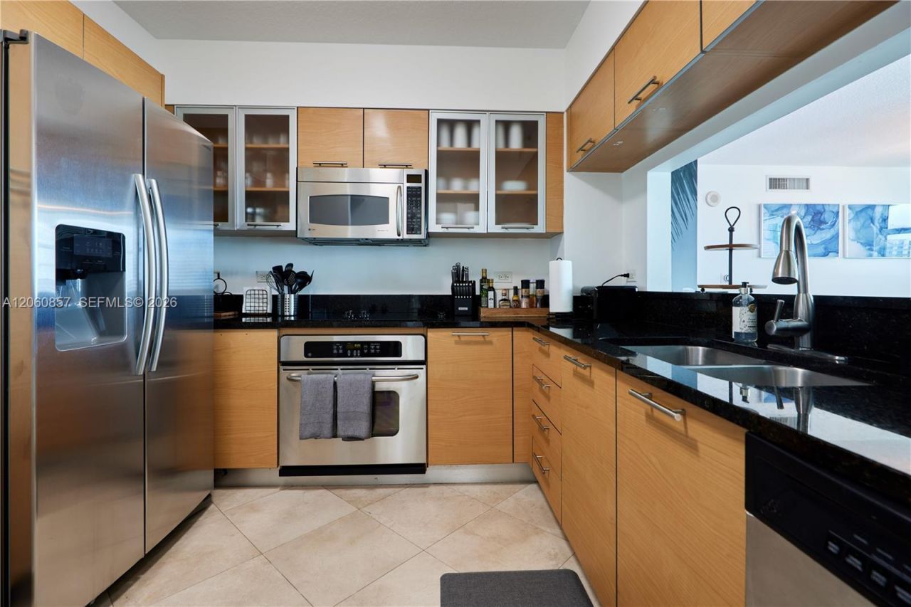 31 SE 5th St , Unit 3201, Miami, FL 33131 Photo