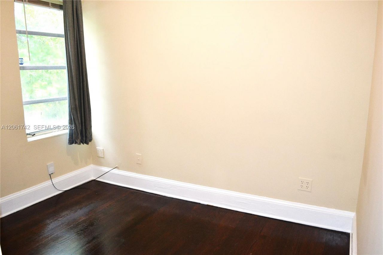 1661 SW 13th St , Unit 3, Miami, FL 33145 Photo