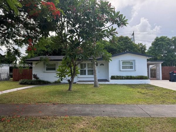 17630 SW 112th Ave , Miami, FL 33157