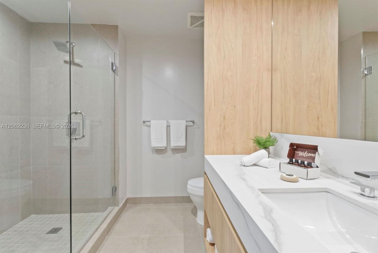 11 NE 6th St , Unit 2303, Miami, FL 33132 Photo