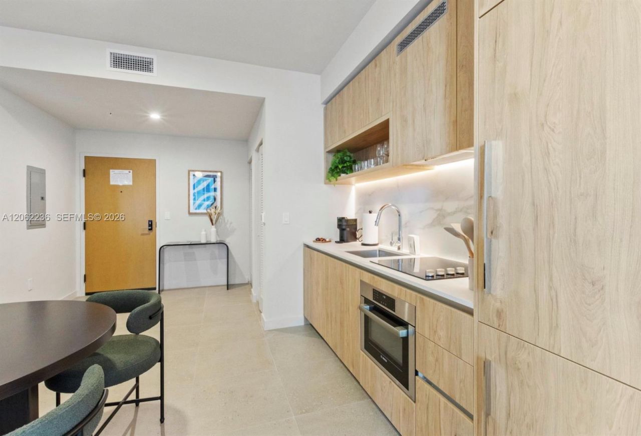 11 NE 6th St , Unit 2303, Miami, FL 33132 Photo