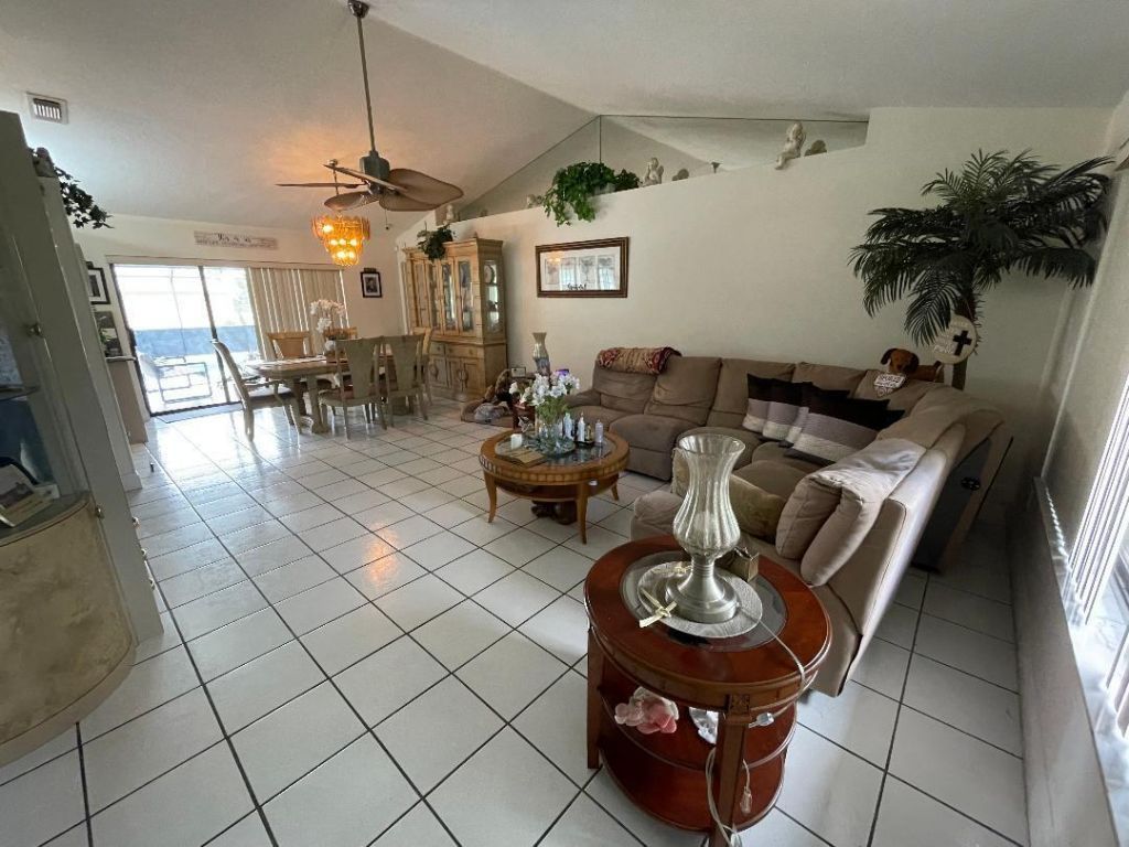 6409 NW Friendly Circle, Port Saint Lucie, FL 34983 Photo