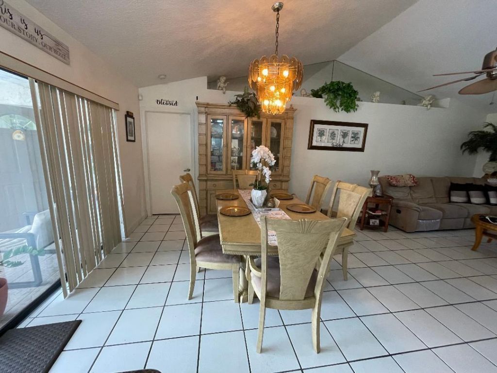6409 NW Friendly Circle, Port Saint Lucie, FL 34983 Photo