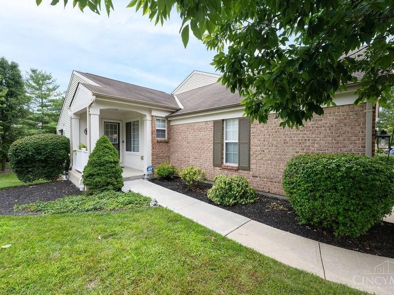 6741 Verde Ridge Drive, Unit 21A, Cincinnati, OH 45247 Photo 2