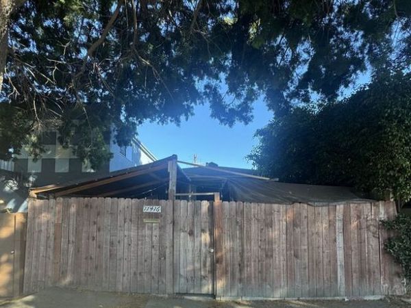 11416 Venice Boulevard, Los Angeles, CA 90066