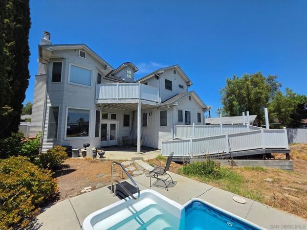 4703 71St, La Mesa, CA 91942