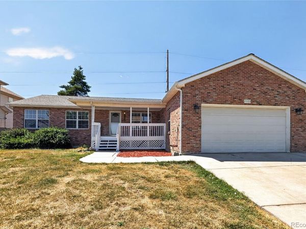 5881 S Quatar Circle , Centennial, CO 80015
