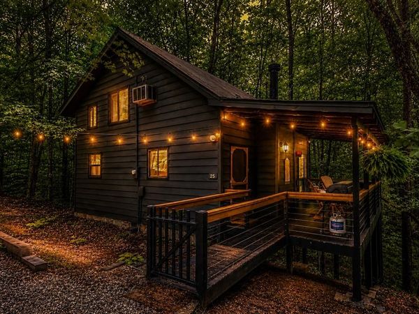25 Nickwasi Way, Blue Ridge, GA 30513