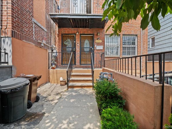 825 E 224th Street , Unit 2, Bronx, NY 10466