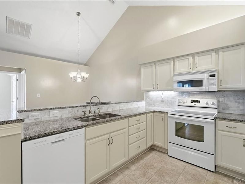 1596 Turnberry Village Drive, Washington Township, OH 45458 Photo 16