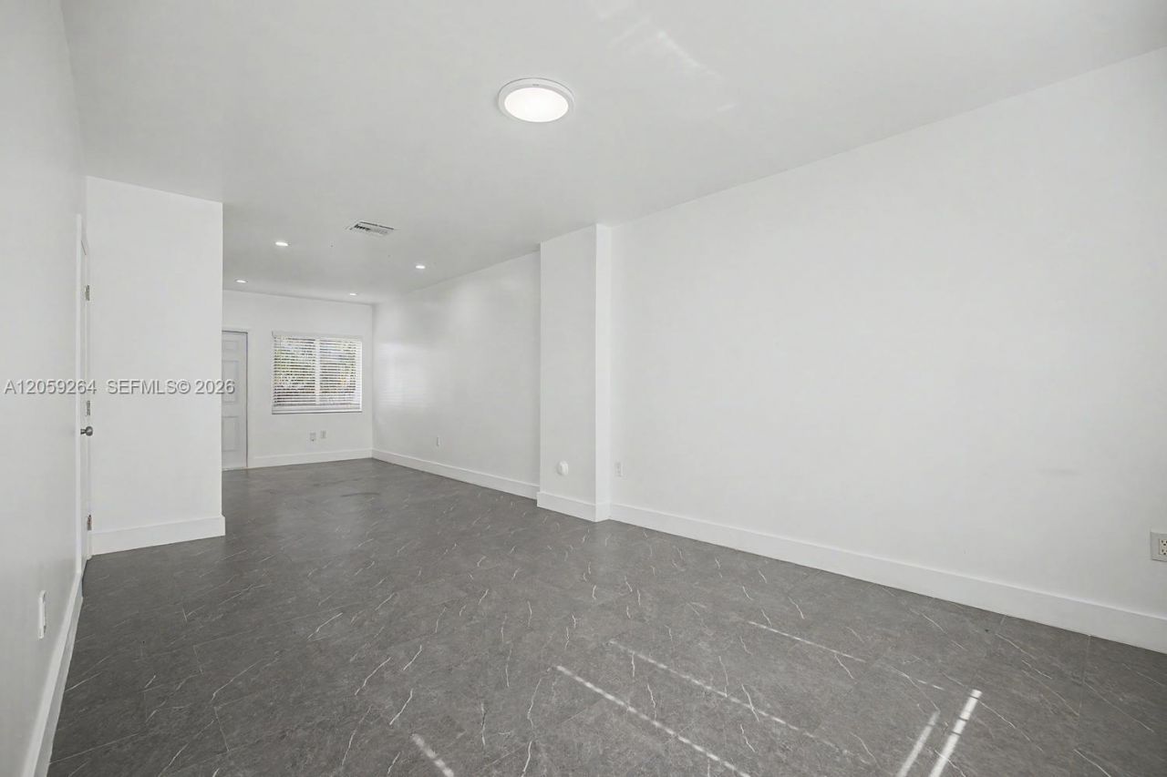 8466 NW 4th Ct , Unit 8466, Miami, FL 33150 Photo