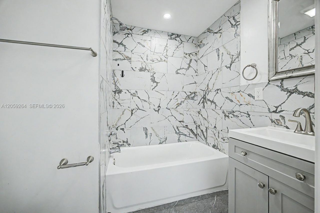 8466 NW 4th Ct , Unit 8466, Miami, FL 33150 Photo