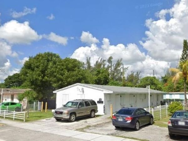 1462 NW 2nd Ave , Unit 2, Florida City, FL 33034
