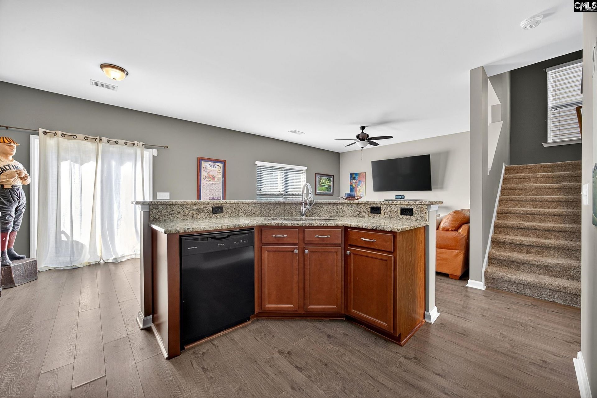 125 Chesterton Drive  Photo 12