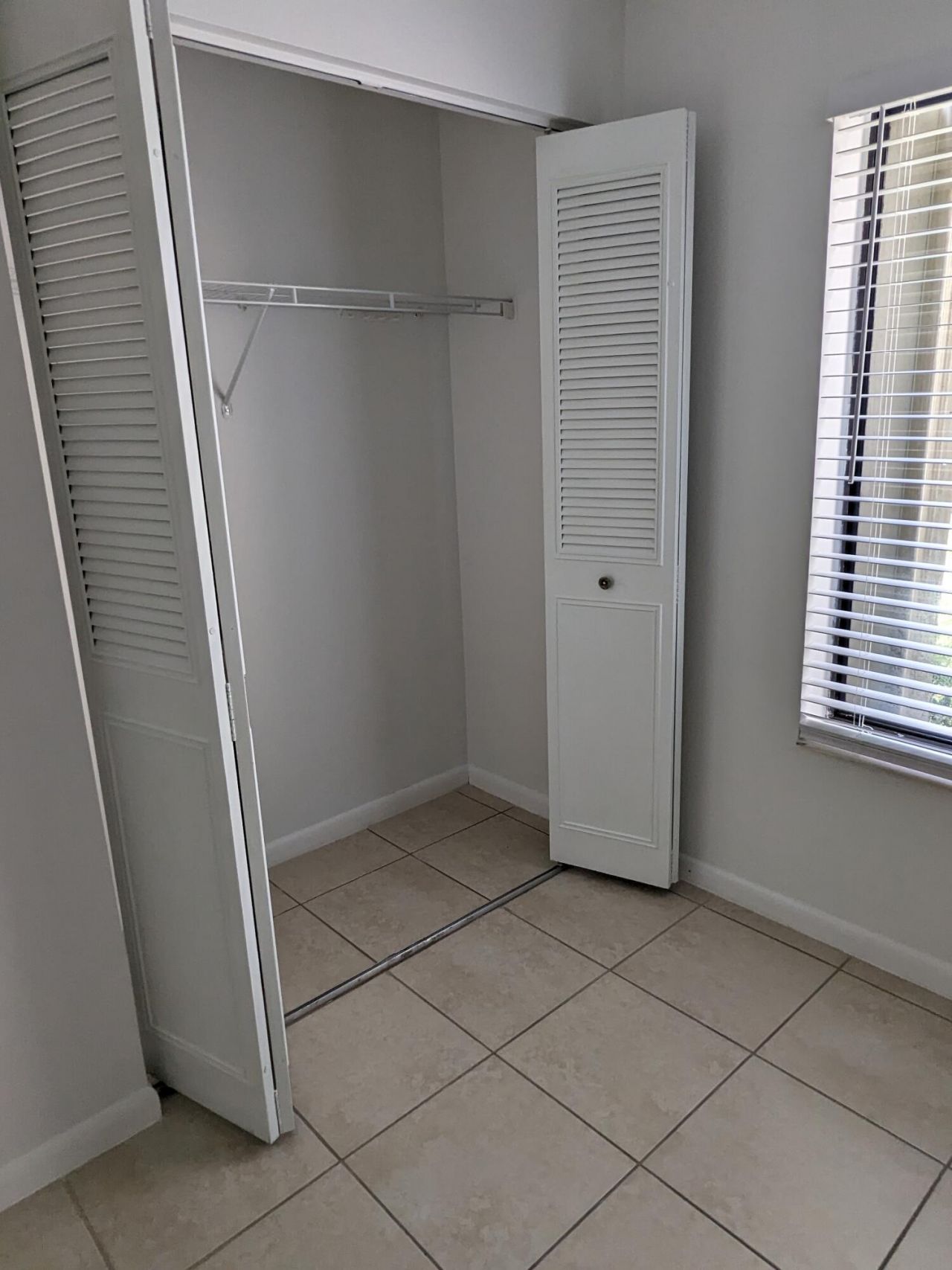 711 Sunny Pine Way, Unit B1, Greenacres, FL 33415 Photo
