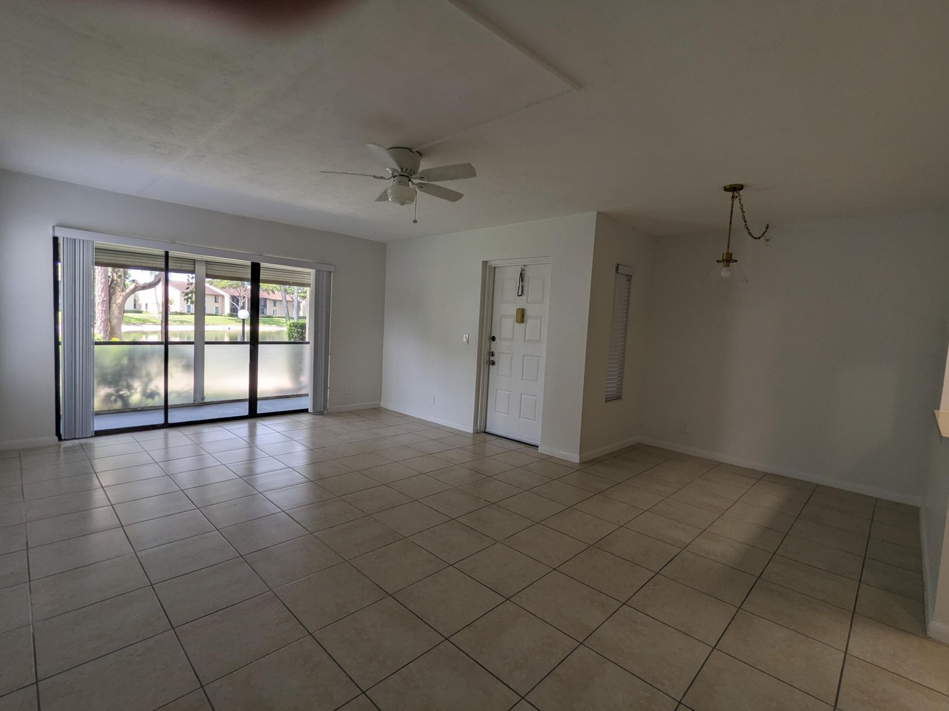 711 Sunny Pine Way, Unit B1, Greenacres, FL 33415 Photo