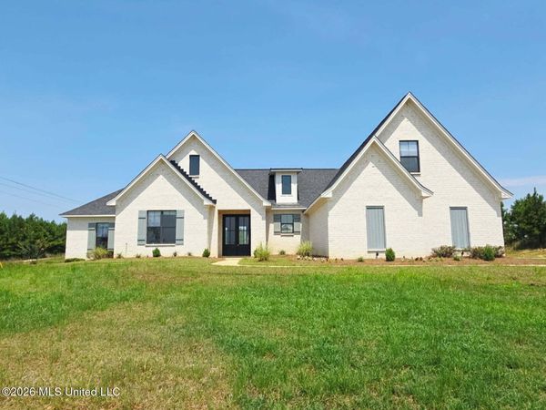 399 Stump Ridge Road, Brandon, MS 39047