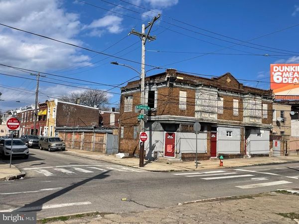 1729 33 W CAYUGA STREET, PHILADELPHIA, PA 19140