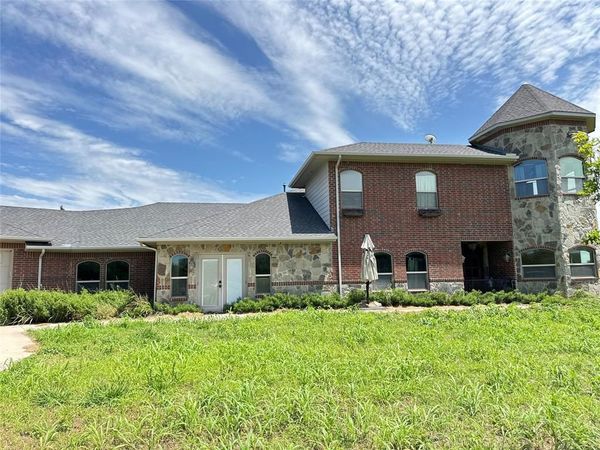 5925 County Road 441 , Princeton, TX 75407