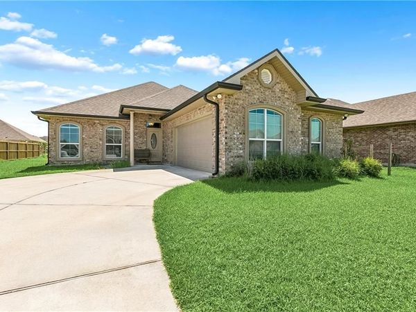 722 RUE SAINT MICHAEL , Gretna, LA 70056