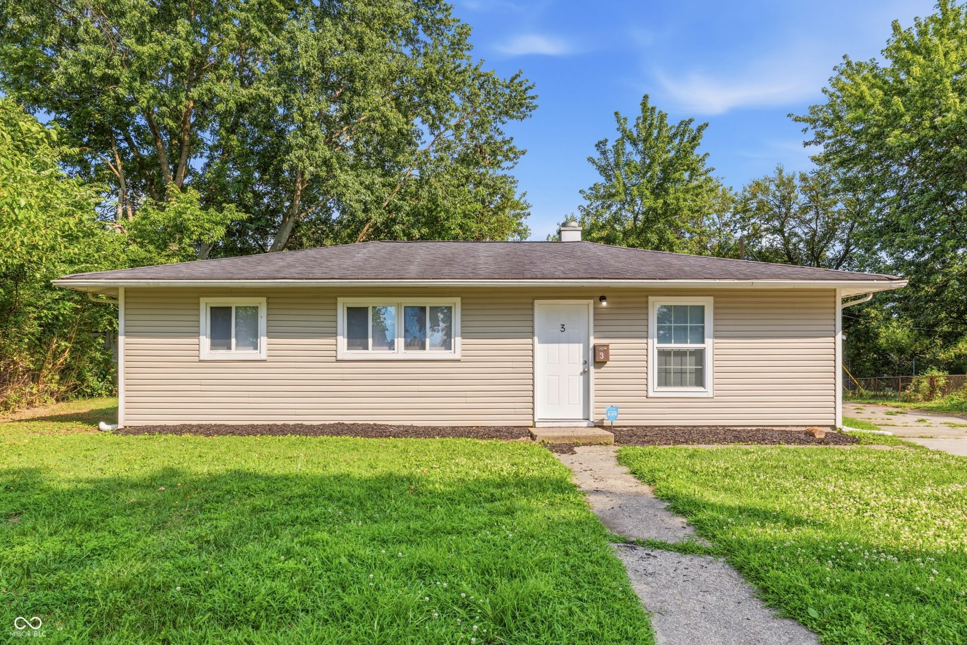 3 Edwin Court, Indianapolis, IN 46222 Main Photo