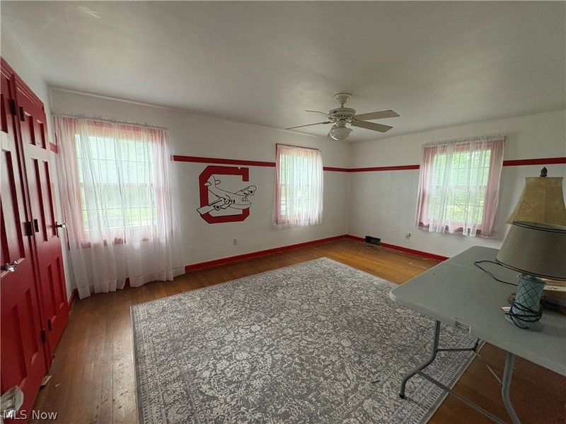 370 N Main Street, Columbiana, OH 44408 Photo 21