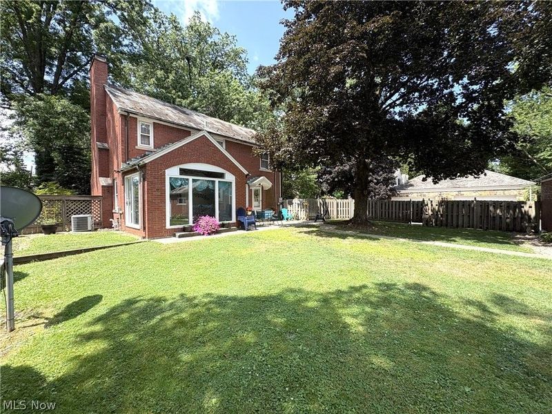 370 N Main Street, Columbiana, OH 44408 Photo 4