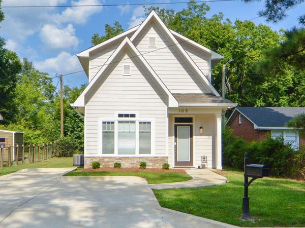 105 Nelson Street, Starkville, MS 39759