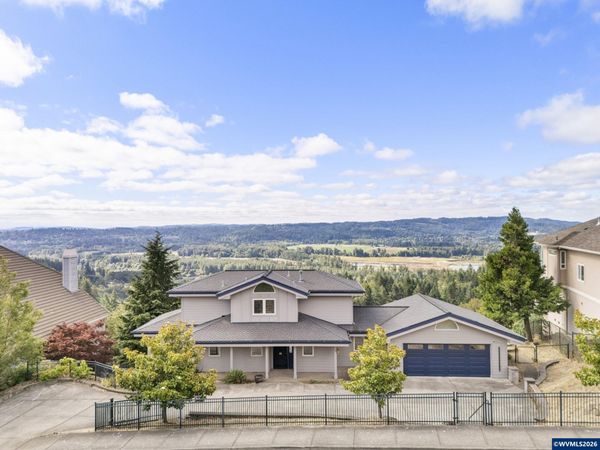 3460 Eola Dr NW, Salem, OR 97304
