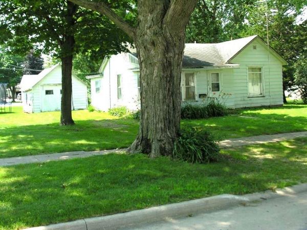 218 Chestnut Street, Osage, IA 50461