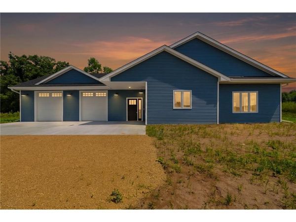 32 256th St Street, Osceola, WI 54020