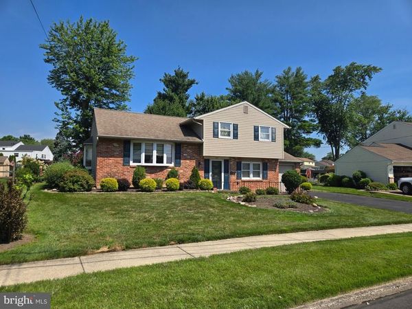 425 SILVER AVENUE, SOUTHAMPTON, PA 18966