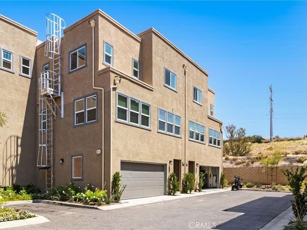12800 N Watt Lane, Unit D, Sylmar, CA 91342