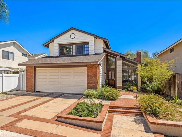 32082 Pleasant Glen Rd, Trabuco Canyon, CA 92679