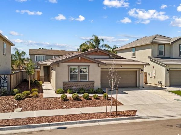 1018 Shearwater Rd., Lathrop, CA 95330