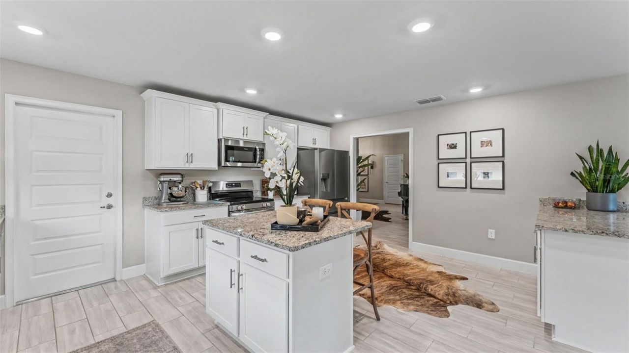 5280 Tennessee Ridge Court, Auburndale, FL 33823 Photo