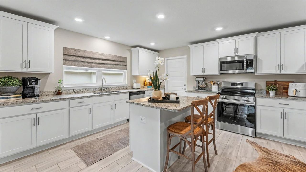5280 Tennessee Ridge Court, Auburndale, FL 33823 Photo