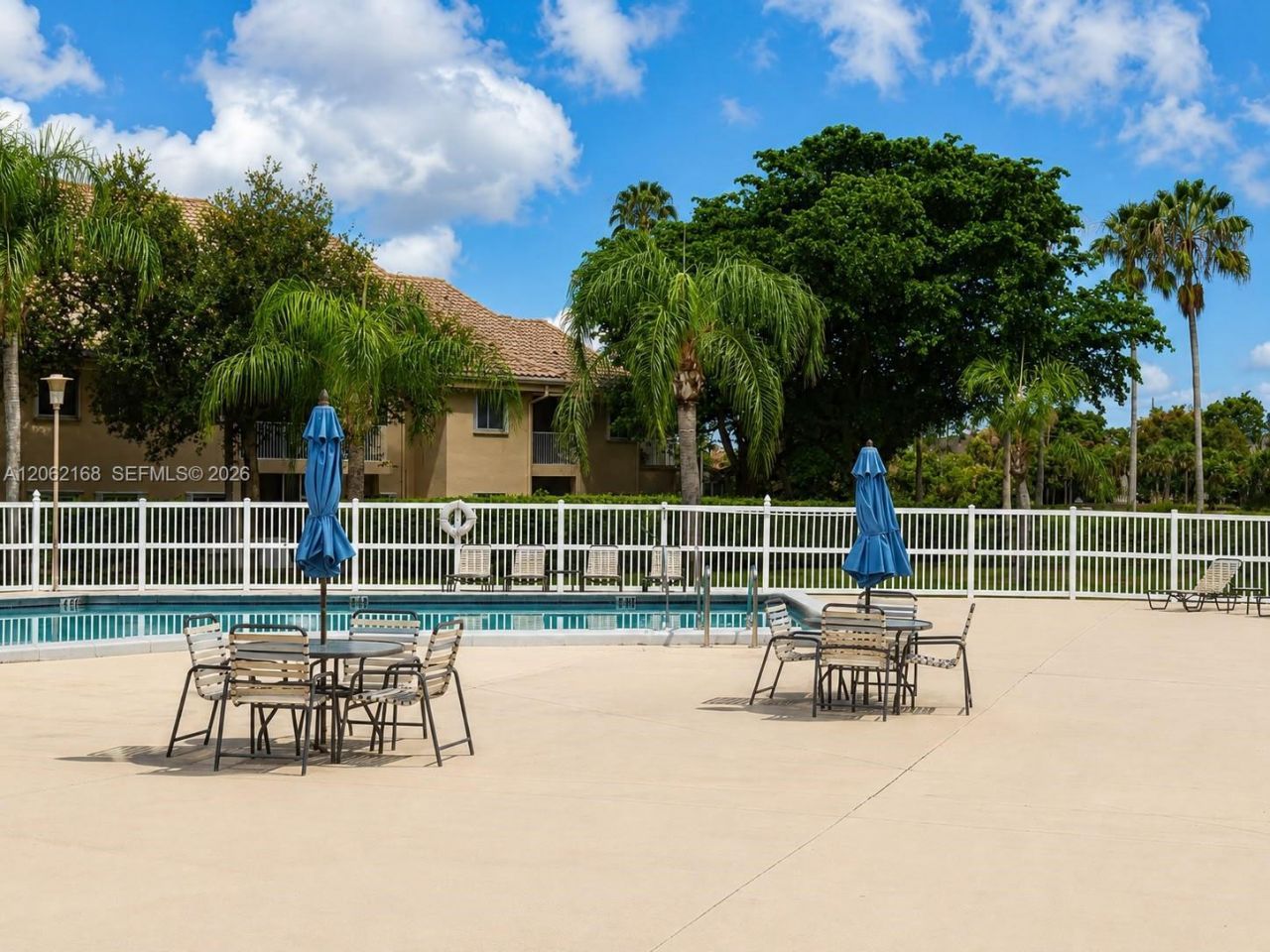 16341 Malibu Dr, Unit 19, Weston, FL 33326 Photo