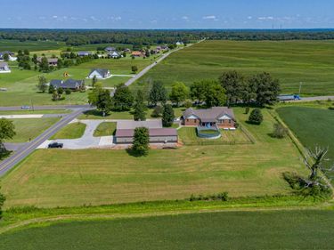11160 Kentucky 286, West Paducah, KY 42086