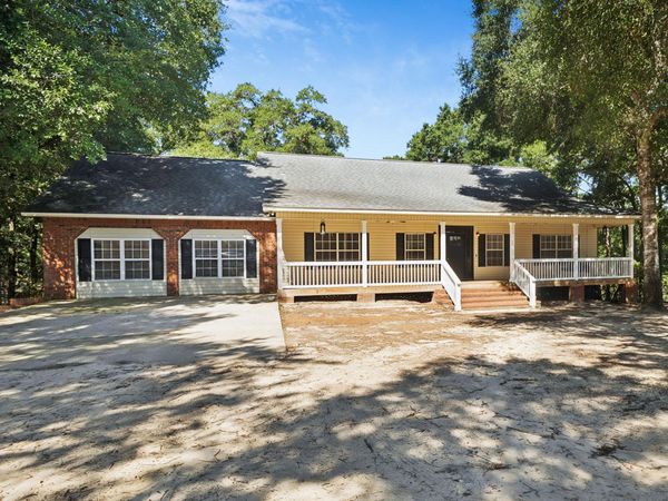 115 Steves Place, Crestview, FL 32536