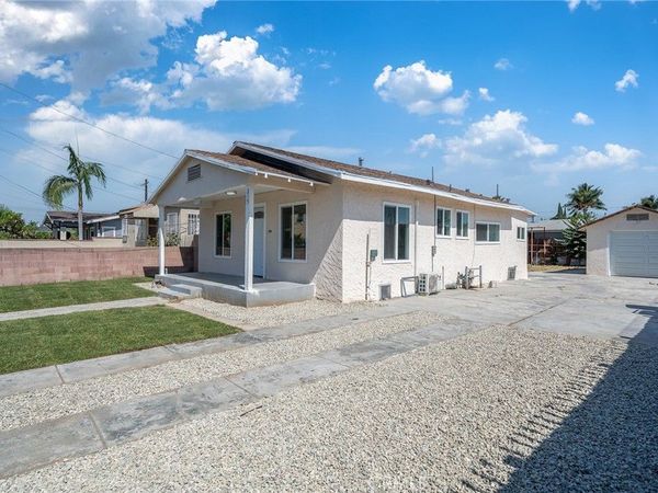 215 E Elm Street, Compton, CA 90220