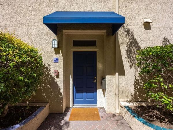 2559 Park Boulevard, Unit M101, Palo Alto, CA 94306