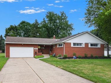 4497 Gentwood Drive, Buffalo, NY 14221