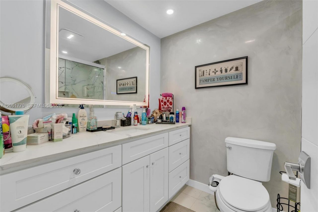 18071 Biscayne Blvd, Unit 901, Aventura, FL 33160 Photo