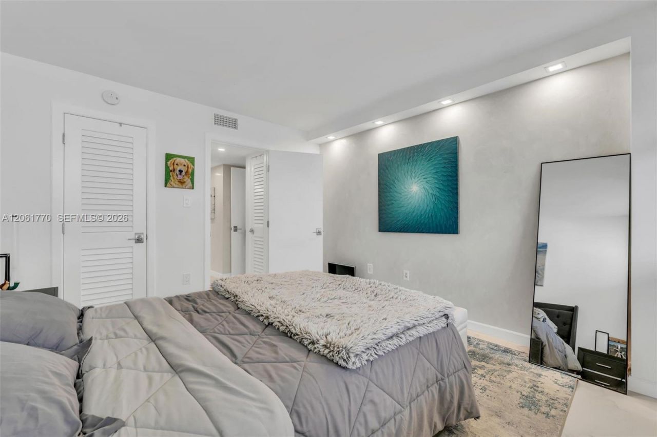 18071 Biscayne Blvd, Unit 901, Aventura, FL 33160 Photo